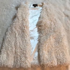Cal Style Small White Faux Fur Vest